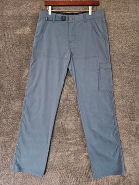 PRANA Zion Stretch, Cargo Activewear Coastal blue color Roll-up Pants!
